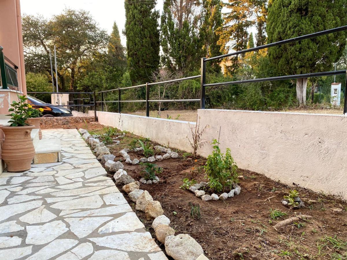 شقة Ivy House Modern Life Near Corfu Town كونتوكالي المظهر الخارجي الصورة